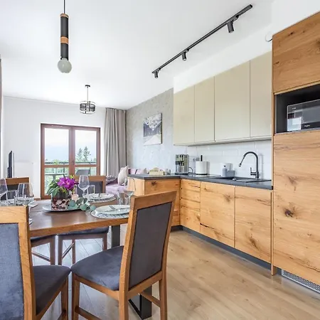 Park C5-z Dostepem Do Basenu, Sauny, Jacuzzi, Silowni شقة *