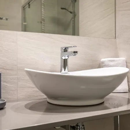 Park C5-z Dostepem Do Basenu, Sauny, Jacuzzi, Silowni *