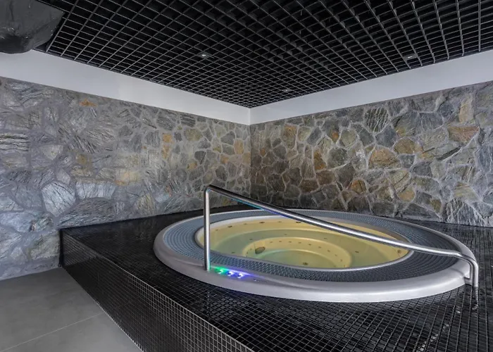 Daire Park C5-z Dostepem Do Basenu, Sauny, Jacuzzi, Silowni *